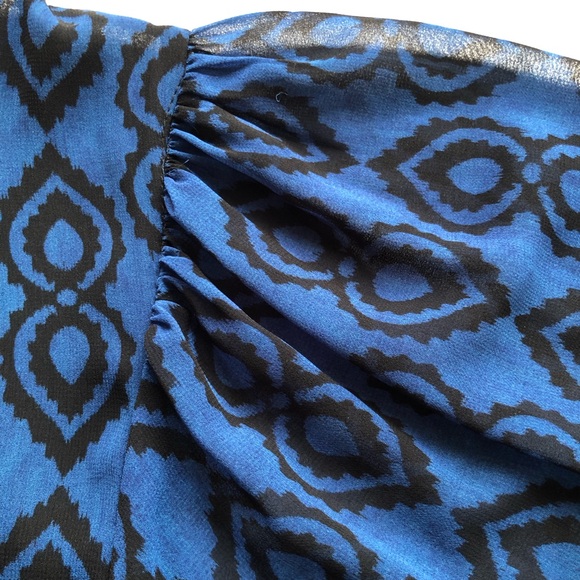 Zara The Sadie Dress Blue/Black Floral Women’s Juniors Size L Chiffon Flare& Fit - Picture 16 of 16